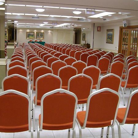 Hotel Blanca De Navarra Pamplona Ngoại thất bức ảnh