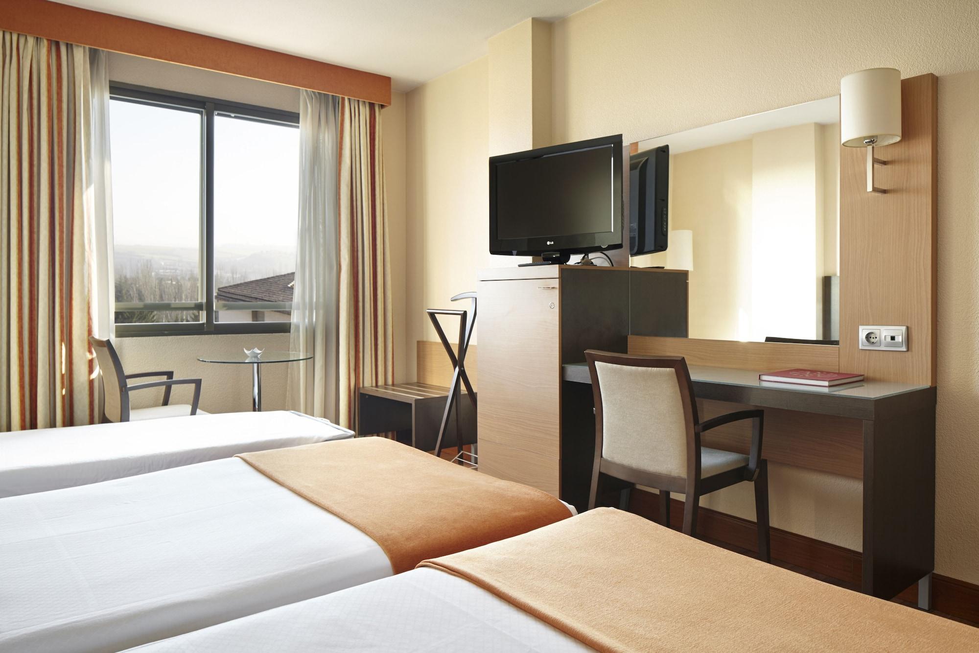 Hotel Blanca De Navarra Pamplona Ngoại thất bức ảnh