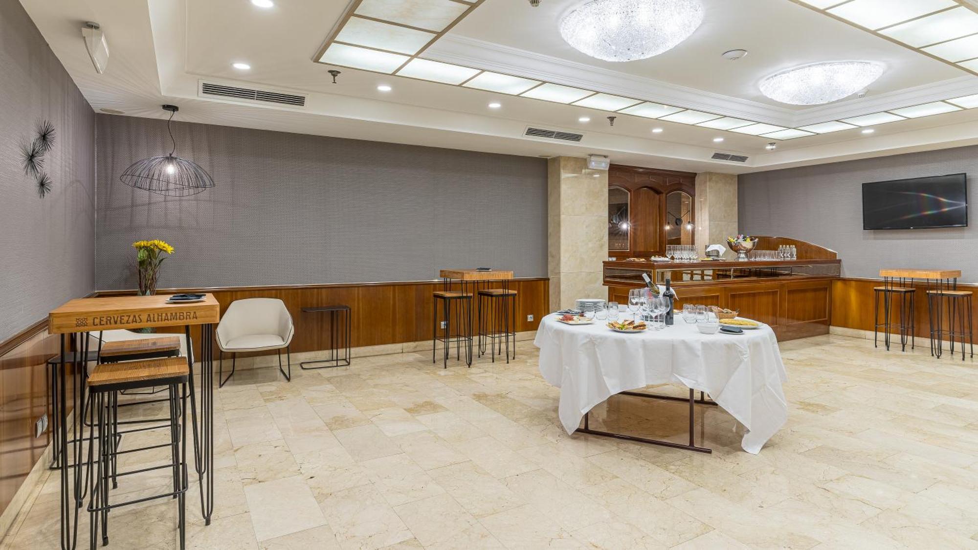 Hotel Blanca De Navarra Pamplona Ngoại thất bức ảnh
