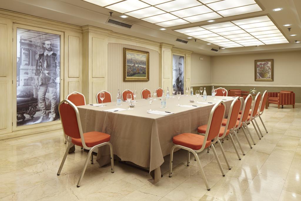 Hotel Blanca De Navarra Pamplona Ngoại thất bức ảnh