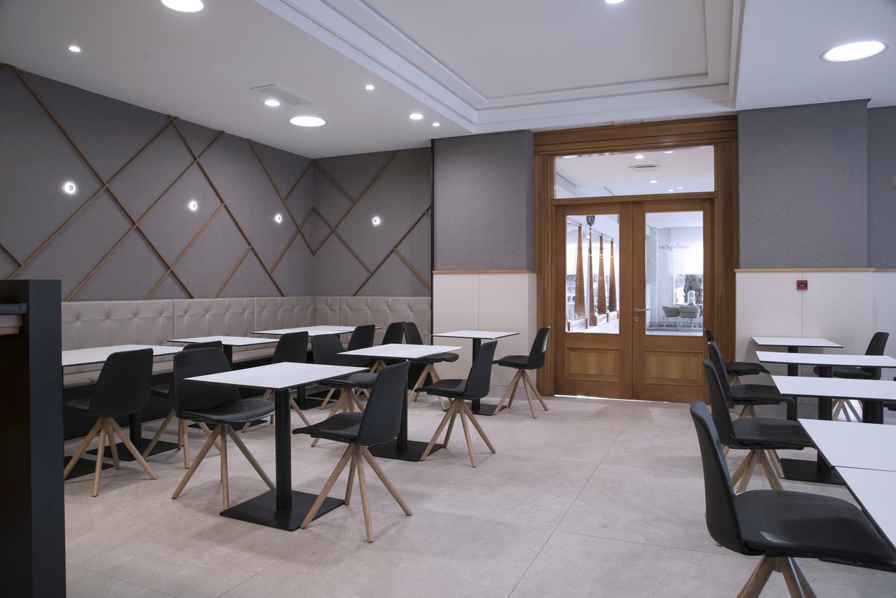 Hotel Blanca De Navarra Pamplona Ngoại thất bức ảnh